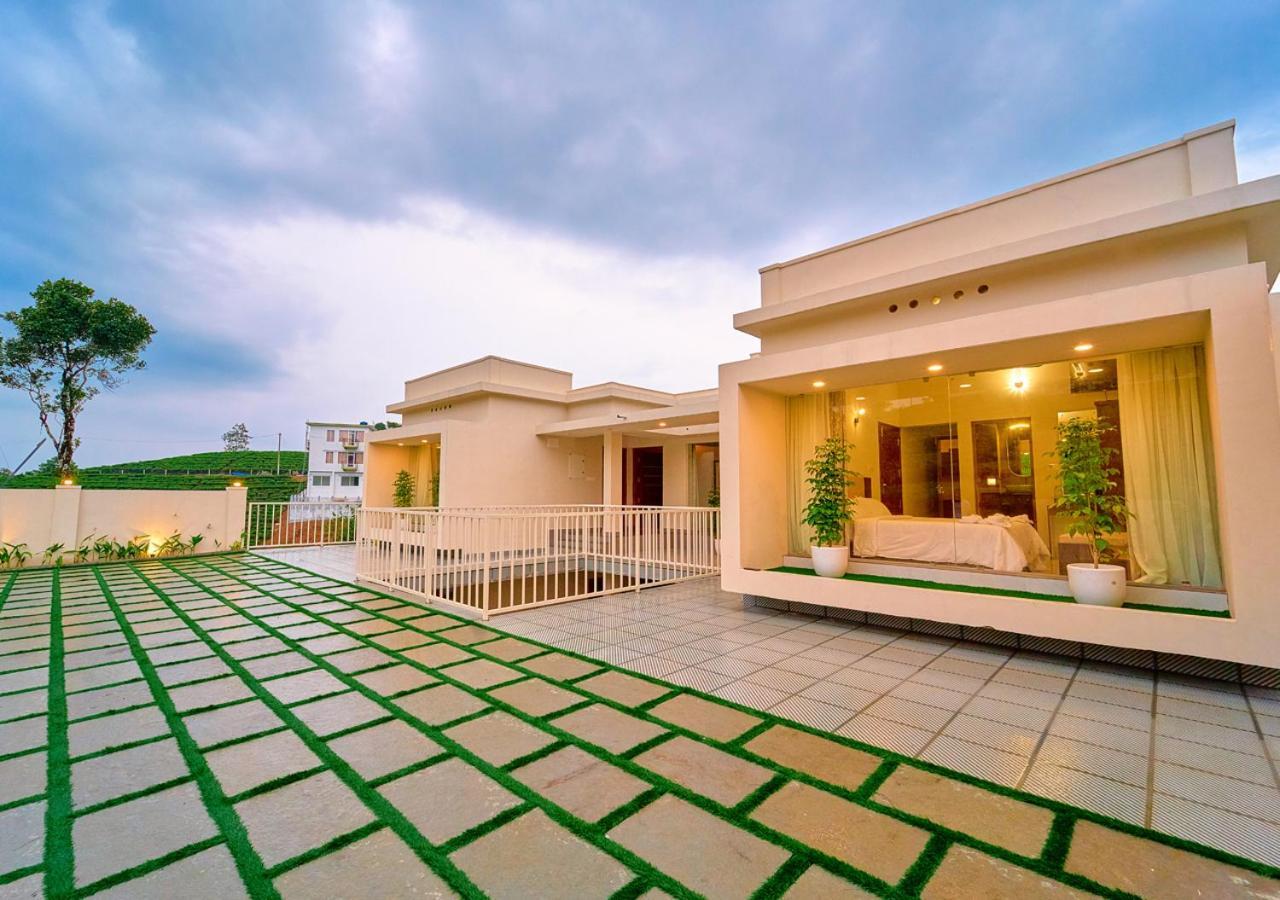 Glen Castle Vagamon Pool Resort By Voye Homes Exterior foto
