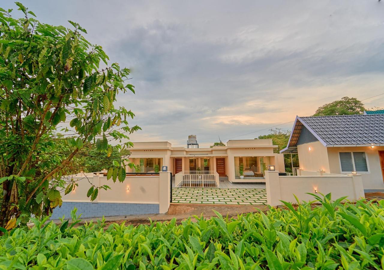 Glen Castle Vagamon Pool Resort By Voye Homes Exterior foto